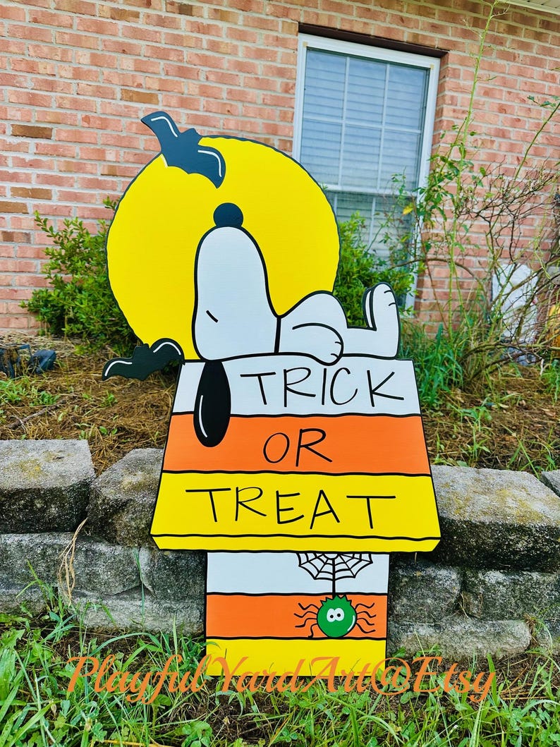 Peanuts Snoopy Trick or Treat Halloween Yard Art - Etsy