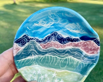 Hand-Painted Mountain Landscape Spoon Rest – Stoneware Clay Kitchen Decor