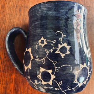 Coffee mug royal blue flower and vine pattern mug, flower mug, daisy mug image 1