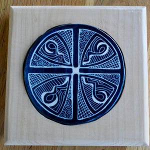 Trivet pot stand ceramic tile and hoop pine frame