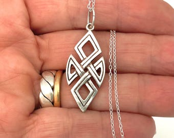 Sterling Silver Celtic Knot Pendant Necklace - Vintage Jewellery for Women