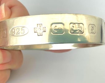 Authentic Sterling Silver Vintage Hinged Bangle Bracelet - Millennium Women's Jewellery