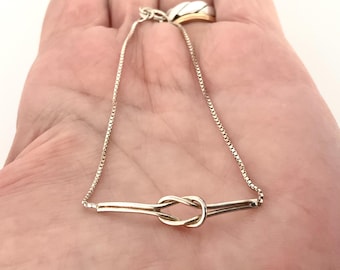 Vintage Sterling Silver Knot Bracelet - Delicate Women's Fine Jewellery