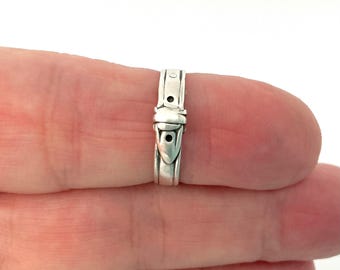 Vintage Sterling Silver Buckle Belt Ring - Women's Jewellery Band - Size M (US 6.5)