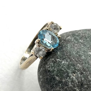 Anillo vintage de plata de ley con topacio azul dorado - Talla M (Reino Unido) (EE. UU.)