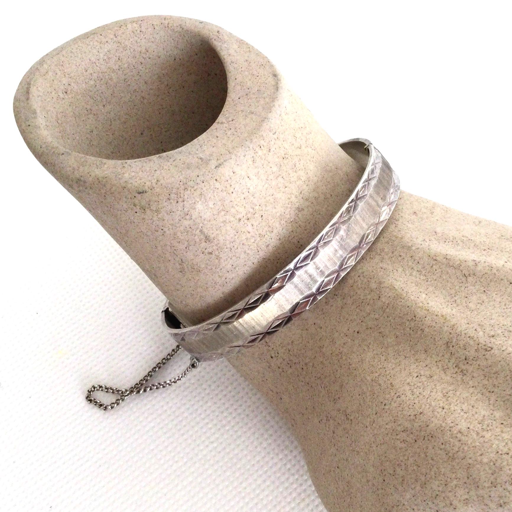 Hinged Bangle Bracelet - Sterling Silver, 1970s Vintage Jewellery