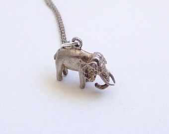 Vintage Sterling Silver Elephant Pendant Necklace - Animal Jewellery Gift for Women