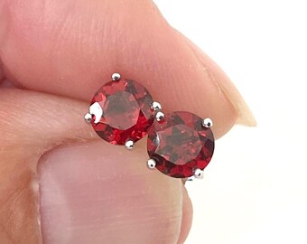 Pendientes de plata de ley vintage con piedra roja - Elegante regalo de joyería para mujer