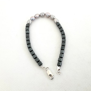 Grey Freshwater Pearl & Hematite Bead Bracelet - Sterling Silver Clasp