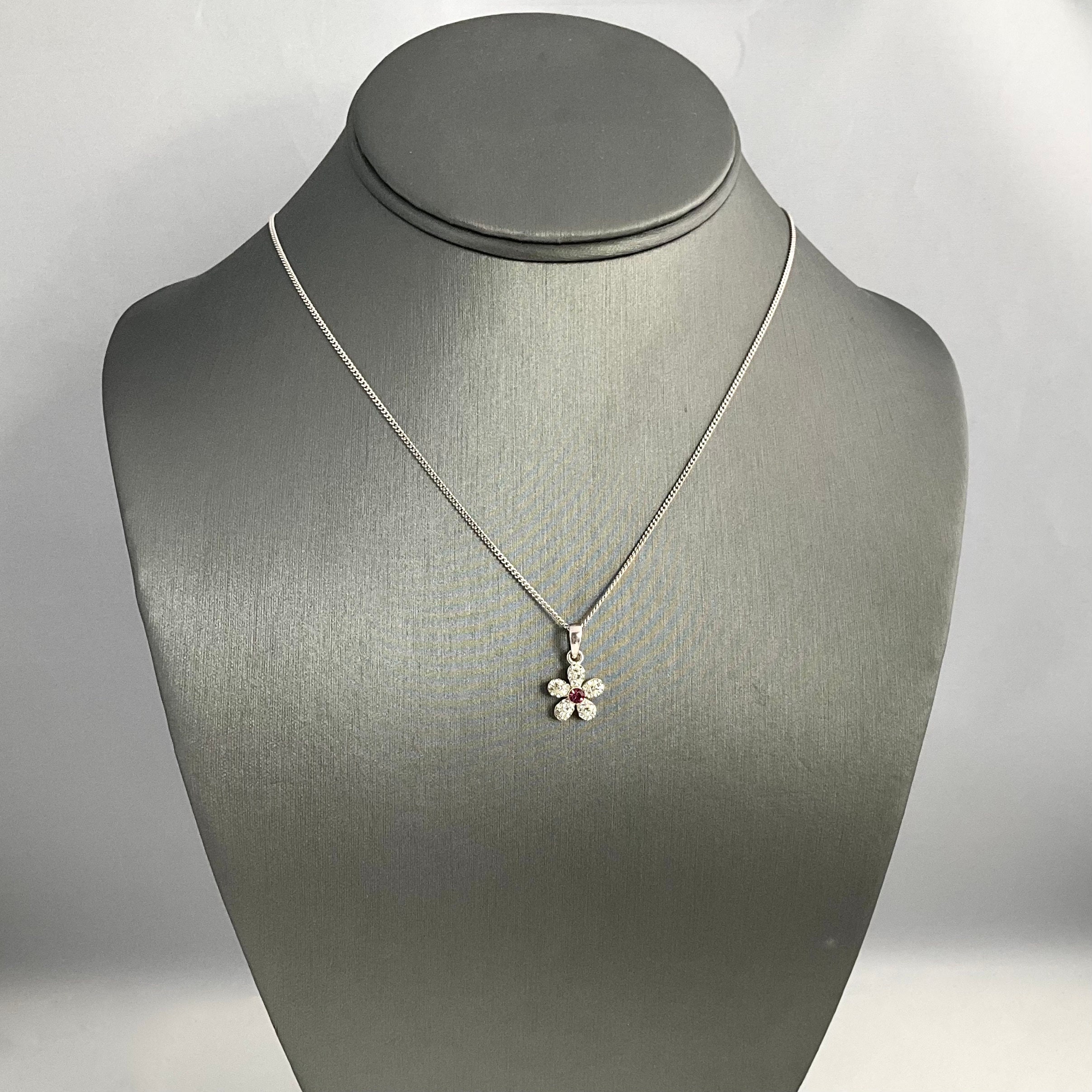 Daisy Pendant Necklace - Vintage Sterling Silver Jewellery