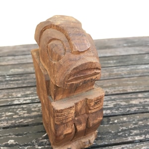 Vintage Hand Carved Solid Wood / Wooden Primitive Sculpture / Statue Art Folkart Sumerian Mayan