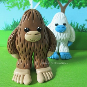 Bigfoot or Yeti Sculpture