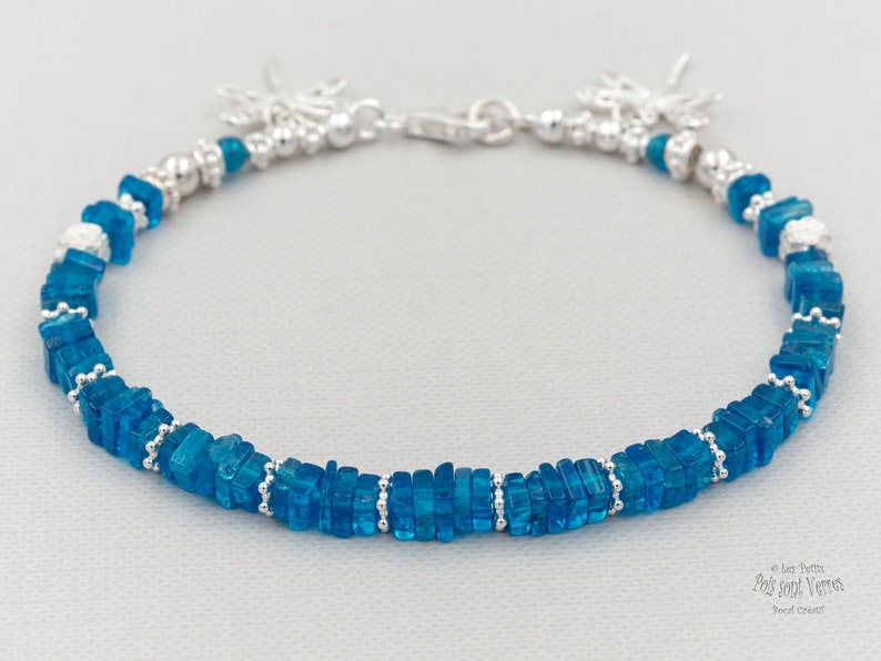 Bracelet made of stones gemstone Apatite and Silver 925 charms and beads