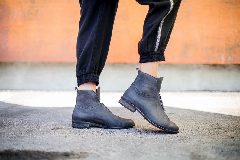 Allegra NEW Womens Booties Gray Chelsea Boots