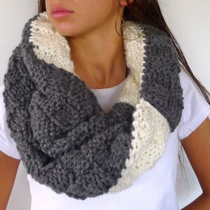 Cuello de lana reversible hecho a mano. Cuello de punto gris. Cuellos originales.  Cuellos tejidos a mano. Ideas para regalar