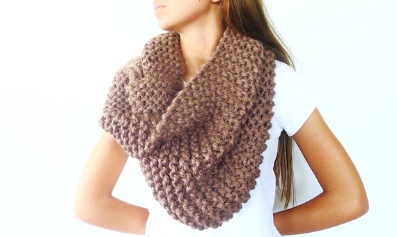 bufanda con lana gruesa