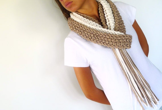 bufandas de dos agujas modernas