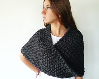 Twisted knit poncho. Black chunky knit scarf. Multipurpose scarf. Knitted poncho. Gift idea for her // Hand knitted