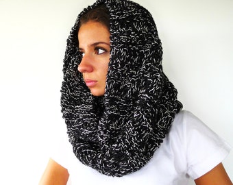 Black hood scarf. Hand knit cowl hood. Chunky snood infinity scarf. Knitted scarf. Gift idea for her // Unique handmade scarves