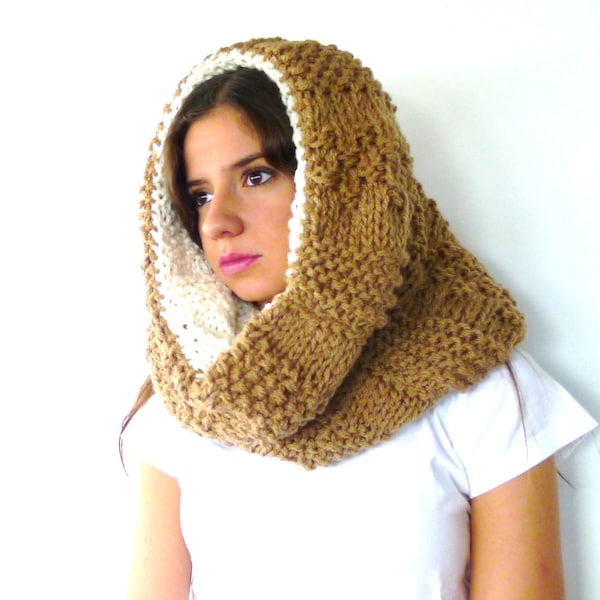 Bufanda tipo cuello beige y hueso. Cuellos tejidos en lana. Bufandas tejidas hechas a mano. Ideas para regalar para ella