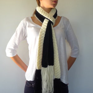 Extra long scarf. Chunky fringe scarf. Cream and black knitted scarf. Gift idea for her. Unique handmade scarves