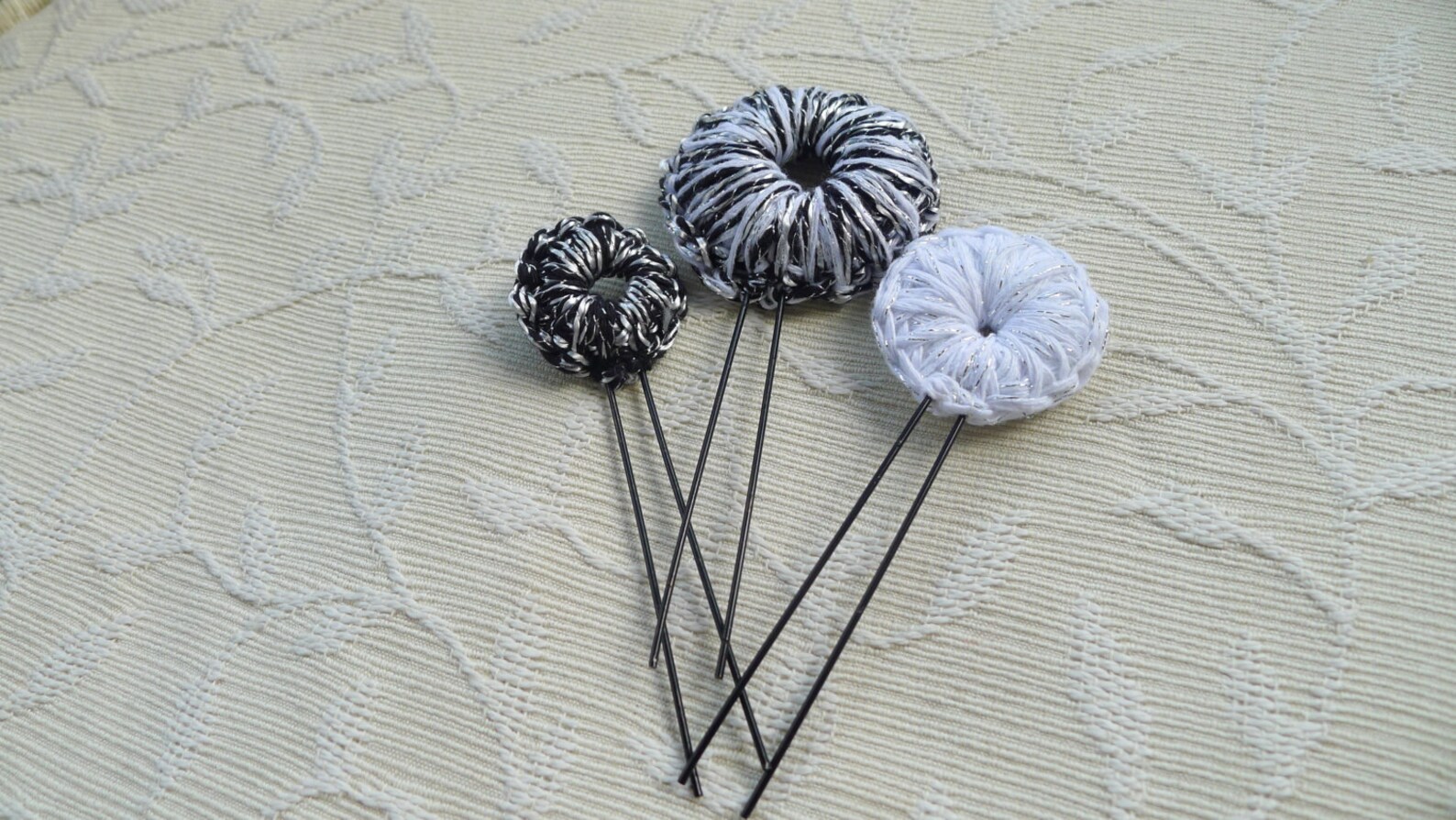 Bridal Hair Pins. Bun Hair Pieces. Black & White Hair Pin Set. Etsy