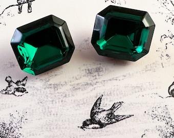 12x10mm Emerald Green Octagons Swarovski Rhinestones - Article 4610/2 Austrian First Quality Crystal - 2pcs