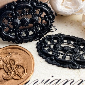Victorian Large Filigree Pendant Brass Finding Black Brass Floral Filigree Finding 42x30mm - Noir Black Antique Brass - 2pcs