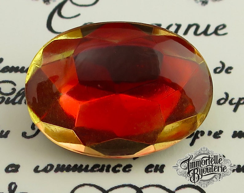 Vintage 18x13mm Oval Givre Ruby Red Jonquil Creol Glass Two Tone Cabochon Gem Jewel Stone Rhinestone High Quality West German 2 pcs image 3