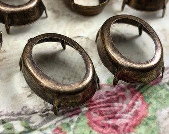 Aged 25x18mm Oval Relic Patina Hand Aged Brass Ox Cabochon Prong Setting with 1 Ring Open Back - High Quality - 6pcs