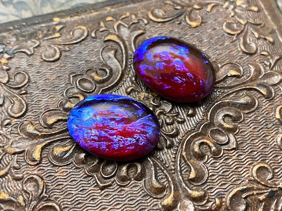 18x13mm Mexican Opal Oval Glass Cabochons Cabs Cabochon Cab, Dragons Breath 18x13 ovals, 18x13 opal opals fire opal - 2pcs