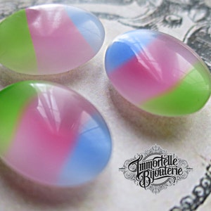 Vintage 18x13mm Iris Sherbert Rainbow Ovals Stone Jewel Rhinestone Gem - Pink Blue Green - Poiint back High Quality West German - 2 pcs