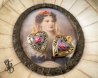 Vintage Guilloche Enamel Puffed Heart Charms, Brass Hearts, 15x12mm enameled charms, Valentine Hearts, Enamel Hearts, Gothic hearts - 2pcs