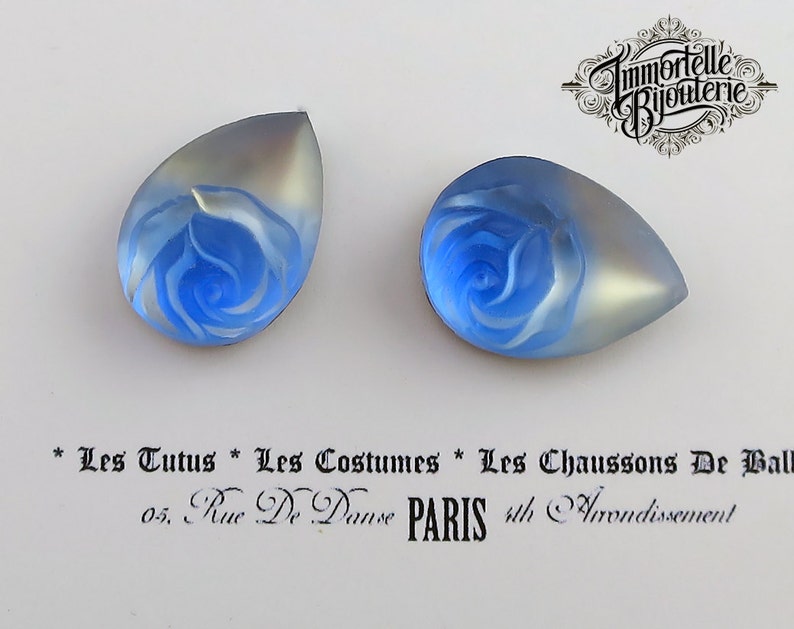 Vintage 18x13 Pear Teardrop Sapphire Blue Glass Rose Cabochon Embossed Gem Stone Jewel ULTRA RARE 2 PCS image 1