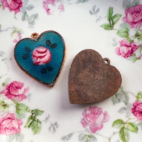 Vintage Guilloche Heart Pendant, Enamel Heart Pendant, Victorian enamel pendant Dusty Sapphire Blue - Sarah Coventry NOS - 1pc