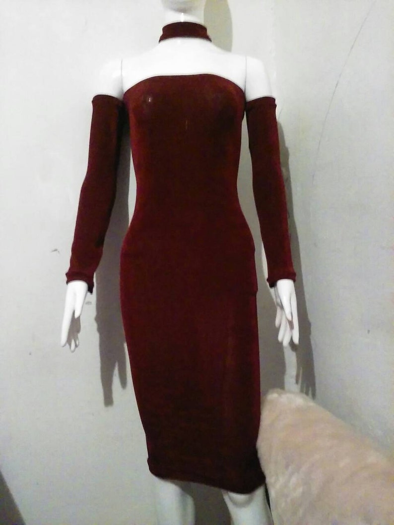 Berry red dress image 4