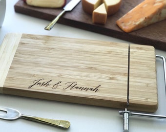 Tabla para cortar queso personalizada, tabla de cortar grabada, nombre personalizado, regalo de boda, aniversario, regalo para parejas con monograma