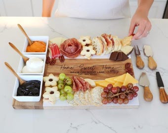 Personalized Cutting Board Gift Set, Custom Engraved cheese serving board with Knives & Bowls for Entertaining Party. Perfect Hostess Gift
