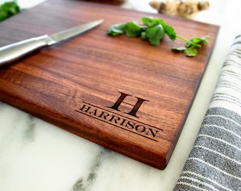 Personalized Cutting Board For Fathers Day Gift for Dads Who Cook BBQ, Engraved Anniversary Gift with Custom initial and family last name.