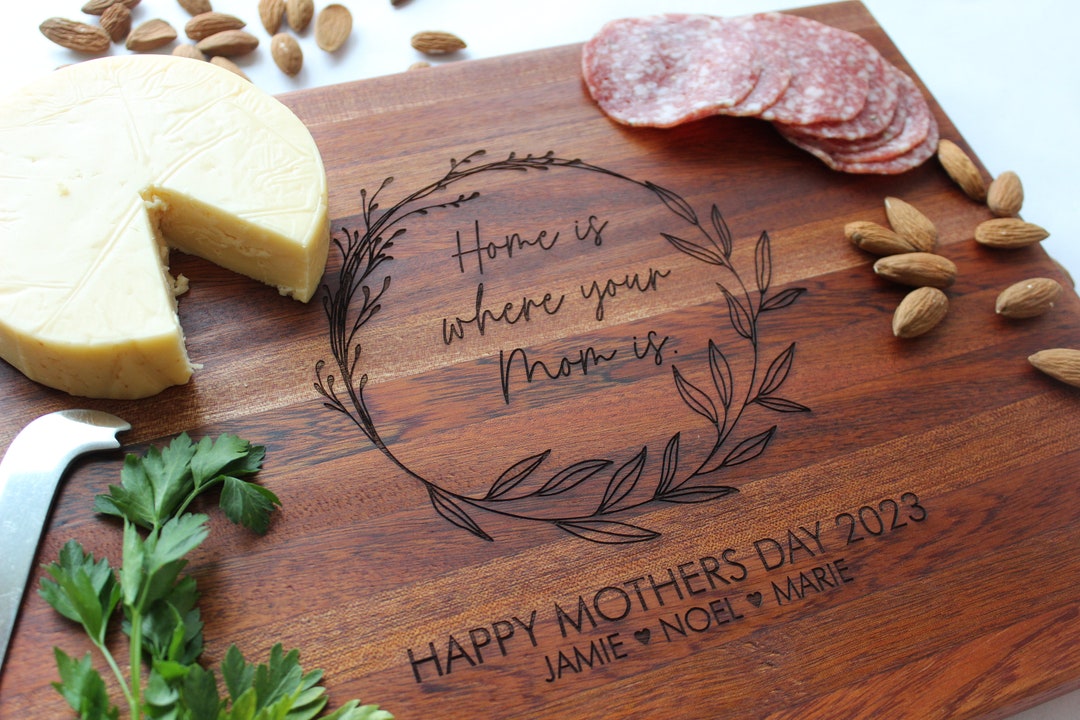 Personalized Cutting Board for Mothers Day Gift for Moms Grandmas or