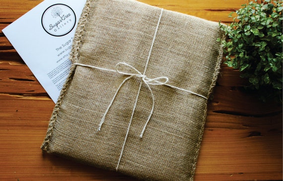 How to Wrap a Cutting Board With Handle: Gift Perfection!