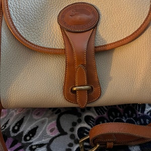 Vintage Dooney and Bourke leather handbag