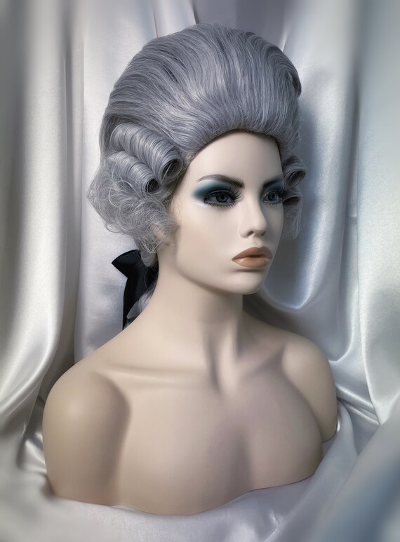 Gray Ringlet Colonial Unisex Wig Amazon.com: HPO Adult Women main image 2