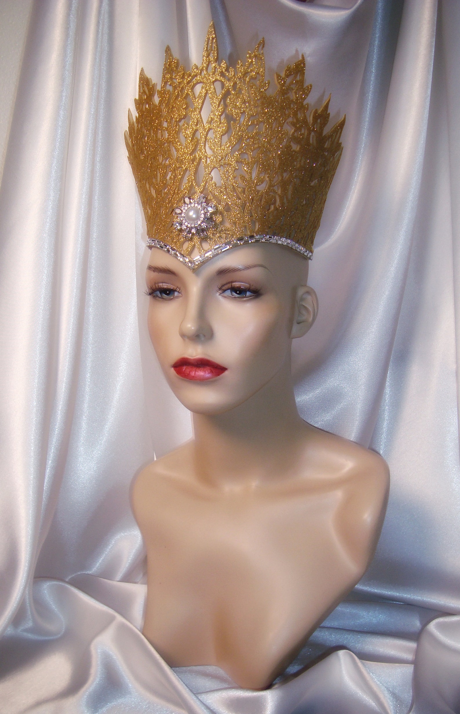 Gold Crown Gold Queen Crown Glinda Crown Wizard of Oz Etsy