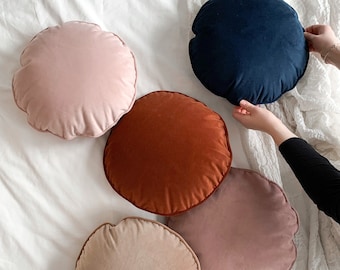 pink round pillow