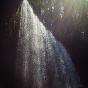 Oregon Waterfalls, Sunshine Waterfall Photo, Sunlight Waterfalls photo, Silver Falls State Park, Oregon Nature Photo, Oregon Woodland Photo
