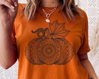 Mandala-Kürbis-Shirt, Boho-Herbst-T-Shirt mit Grafik, florales Zentangle-Herbst-T-Shirt, süßes Halloween-Top, Geschenkidee für Thanksgiving, ästhetisches Ernte-T-Shirt
