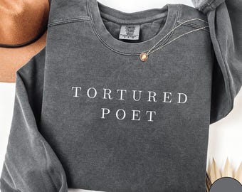 Tortured Poet Comfort Colors Sweatshirt, Pepper Crewneck, Bookish Aesthetic Sweater, Writer Gift, Minimalist Poetry Top, Trendy Reader Merch