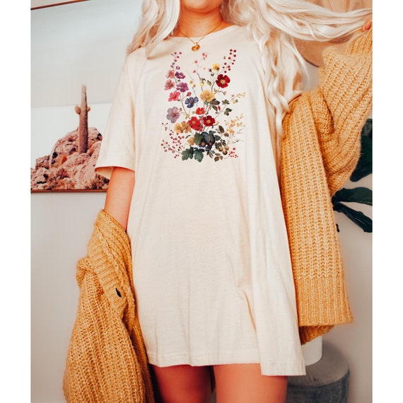 Vintage Floral Shirt,Womens Clothing,Hippie Clothes, Wildflower Shirt,Plant Shirt,Cottage Core, Witchy Tops,Boho Clothing,Summer Style,