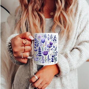 Boho Lila Vildblommor Cottagecore Kaffemugg, Blommor Mugg, Pastell Blommig Natur Mugg, Vildblommor Tekopp, Blomsterträdgårdsälskare, Present till henne bild 6